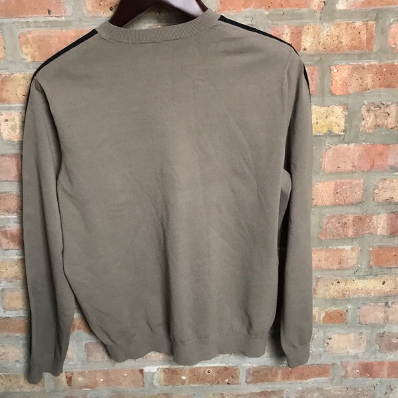 VINCE - Picture 4 of 8